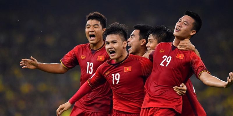 Người chơi đội tuyển bóng đá quốc gia Việt Nam lan tỏa tinh thần thi đấu