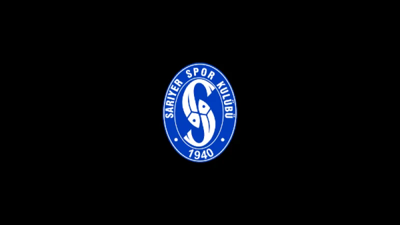 Cầu thủ của Sariyer chiến đấu với cầu thủ của Bandirmaspor để giành quyền kiểm soát bóng Cầu thủ của Sariyer chiến đấu với cầu thủ của Bandirmaspor để giành quyền kiểm soát bóng